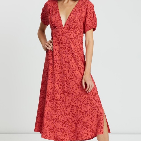 Free People Dresses & Skirts - 🌹Free People⚘ red midi dress